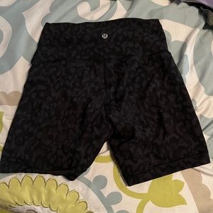 Lululemon Wunder Train Short 6